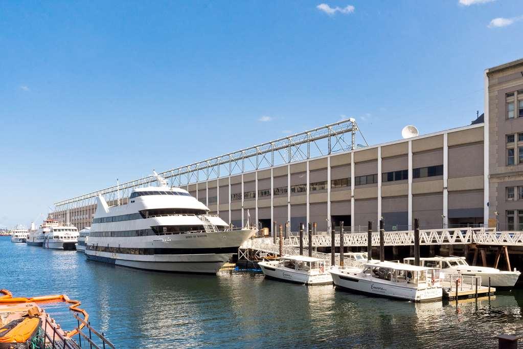 Home2 Suites By Hilton Boston South Bay エクステリア 写真