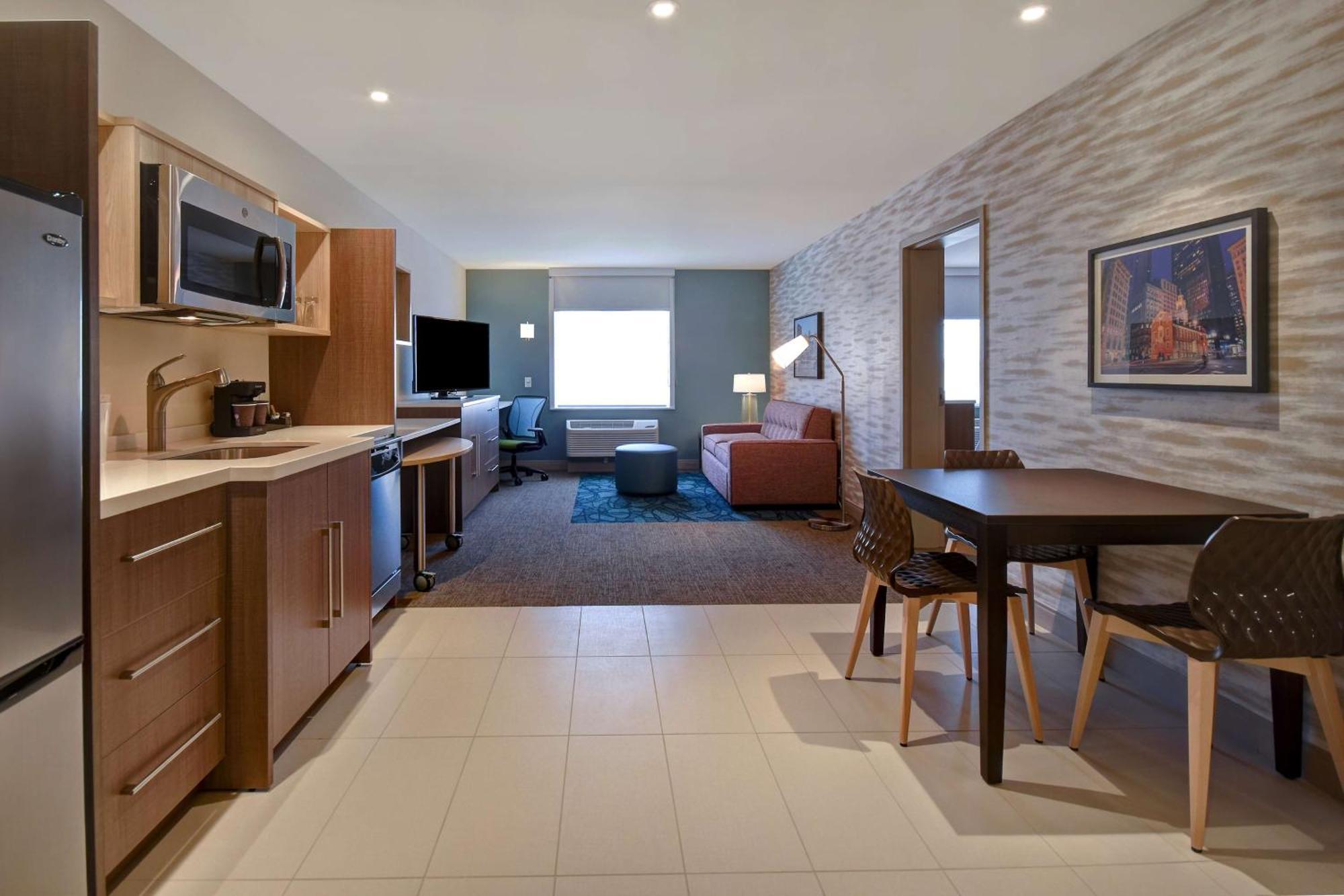 Home2 Suites By Hilton Boston South Bay エクステリア 写真