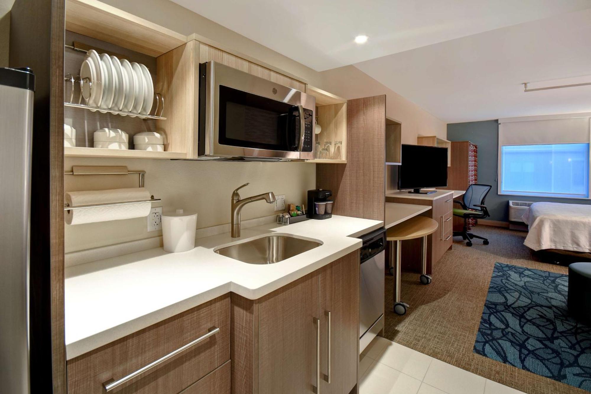 Home2 Suites By Hilton Boston South Bay エクステリア 写真