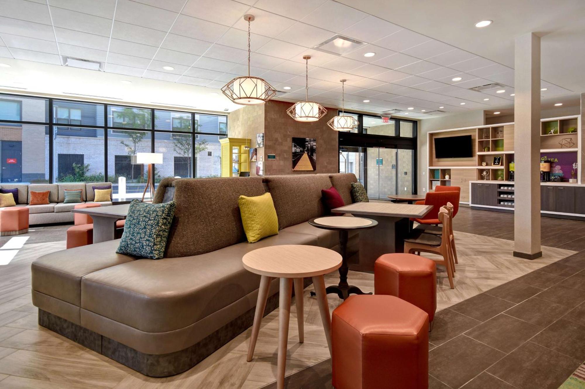 Home2 Suites By Hilton Boston South Bay エクステリア 写真